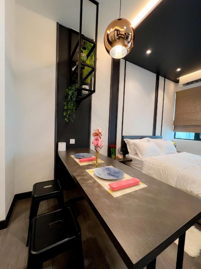 Aurora Vista Homestay Bangi At Vista Bangi With Wifi Netflix Gym Sauna Coway Swimming Pool-River View Kajang Exterior foto