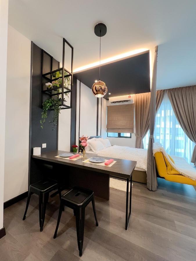 Aurora Vista Homestay Bangi At Vista Bangi With Wifi Netflix Gym Sauna Coway Swimming Pool-River View Kajang Exterior foto